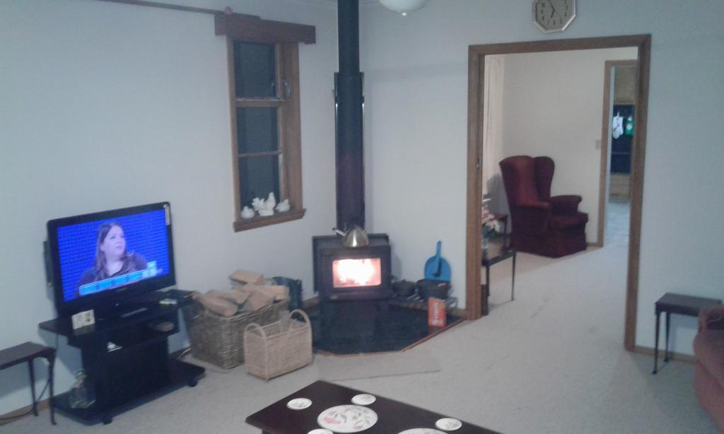 Villa The_Cozy_Batch With A Rural View Whanganui Exterior foto