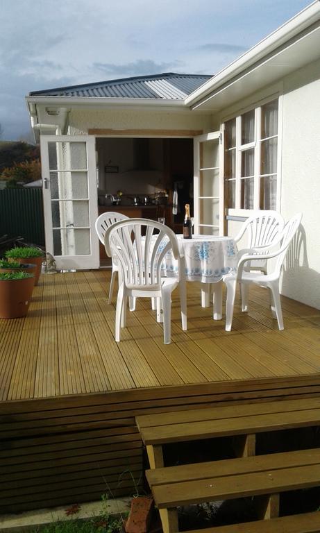 Villa The_Cozy_Batch With A Rural View Whanganui Exterior foto