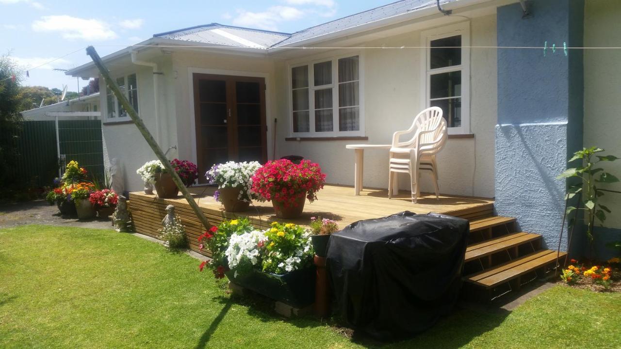 Villa The_Cozy_Batch With A Rural View Whanganui Exterior foto